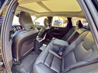 Volvo XC60 T6 186kW Recharge Inscription 4x4 Koup.ČR,2022 - 9