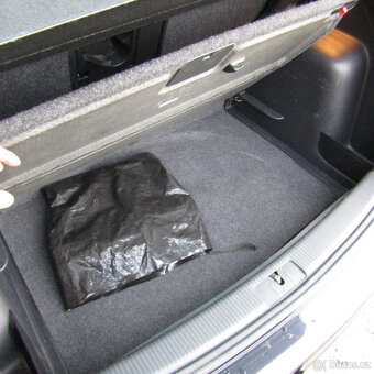 Volkswagen Golf Plus VI 1,6TDi 77kw, STYLE, cebia,NAJETO 118 - 9