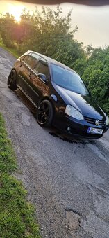 Volkswagen golf V 5dv 1.9tdi 66kw R.v 2005, Nová STK na 2 ro - 9