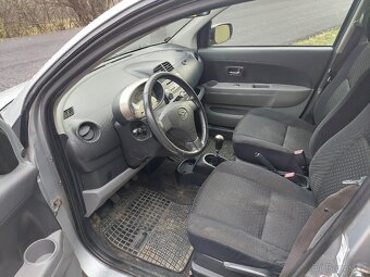 Daihatsu Sirion 1.3 4x4 r.v. 2010 - 9