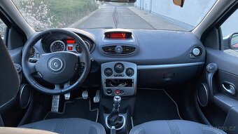 RENAULT CLIO RS 2.0i 145kW - 9