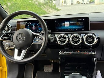 Mercedes-Benz CLA SB 220d 140kw - full výbava - 9