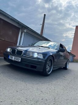 BMW E36 320i - 9