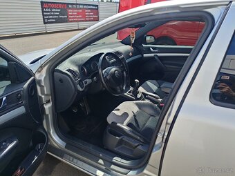 Škoda Octavia RS 2.0 TSI - 9