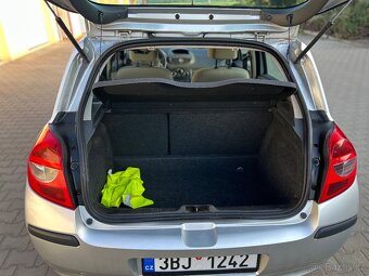 Renaut Clio, 2006, 1.2i - 9