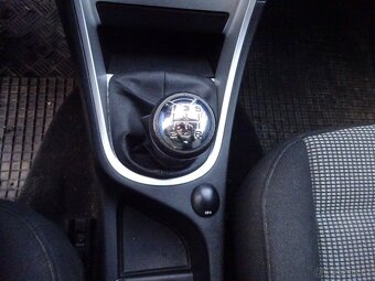 Peugeot 307 1.6i Combi r.v.2007 (80 kw) tk:10/2025 - 9