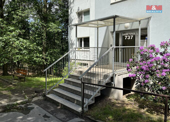 Pronájem bytu 1+1, 40 m², Liberec, ul. Sametová - 9