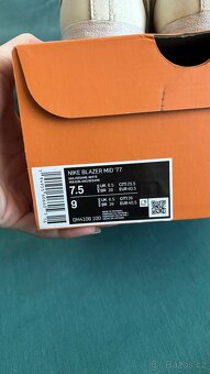 Nike Blazer mid 77 bezove vel. 40,5 - 9