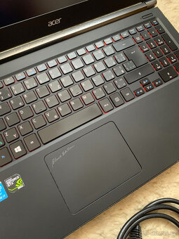 HERNÍ NOTEBOOK - Acer Aspire V15 NITRO - i7-GTX SKVĚLÝ STAV - 9