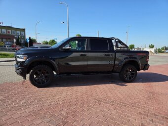 DODGE RAM V 1500 2020 5.7 HEMI 4x4 LARAMIE OFF-ROAD - 9