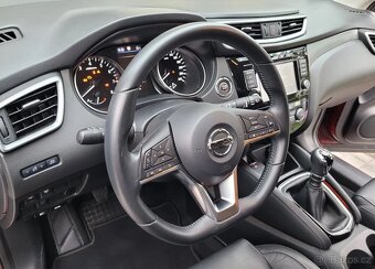 Nissan Qashqai 1.3 DIG-T Tekna 140K 4x4 - 9