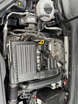 Prodám vw golf 1.2tsi - 9