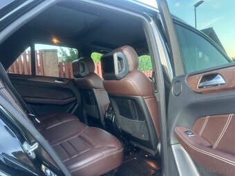 Mercedes-Benz ML63 AMG Performance,4x4,560PS AFFALTERBACH - 9