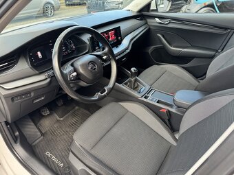 Škoda Octavia 2.0TDi Ambition Full LED Digi Klima Smartlink - 9