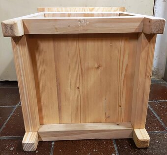 Stolička s úložným prostorem, - 9