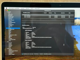 MacBook Air 13" i5 2018 | 8GB RAM | 128GB - 9