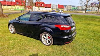 Ford Focus ST 250 ,r.v 2014 Osram Black - 9