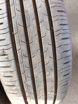 prodám letní pneu continental 215/65R17 - 9