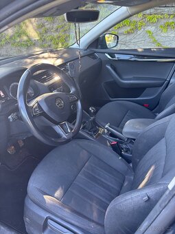 Škoda Octavia Style Combi 1.6 TDI 2019 - 9
