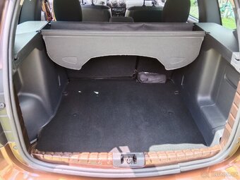 Dacia Duster 1.6 - 9