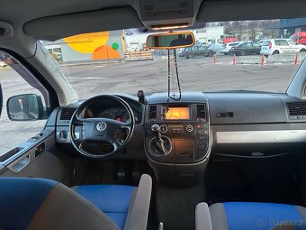 Volkswagen Multivan spací verze webasto top stav. - 9