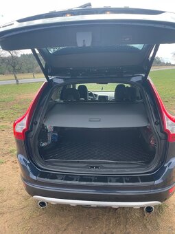 Volvo XC 60 D5 4x4 - 9