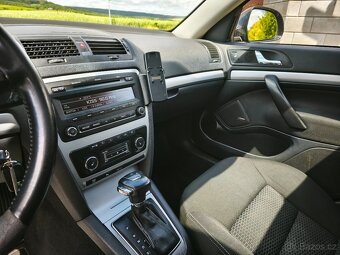 Škoda Octavia 2009 DSG 2.0Tdi 103 Kw - 9