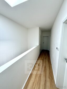 Prodej rodinné domy, 181 m2 - Unhošť, ev.č. N08126 - 9