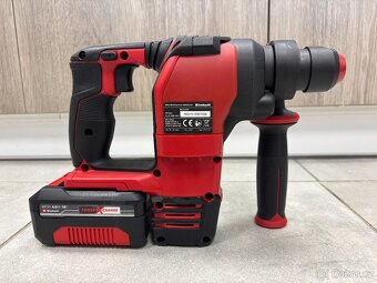 Einhell Herocco 18V, 4.0Ah a Power X-Charger 3A - 9