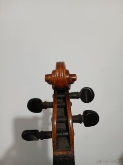 Staré housle - 9