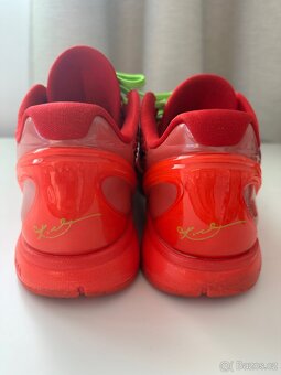 Nike Kobe 6 Reverse Grinch GX - vel 45 EU - 9
