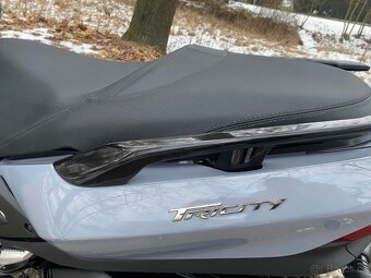 Yamaha Tricity 300 - 9