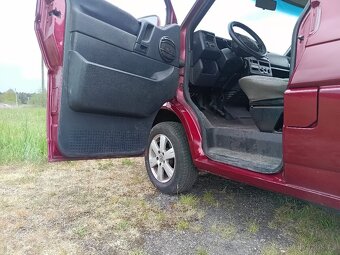 VW T4 Caravelle 2,5 TDI 4x4 - 9