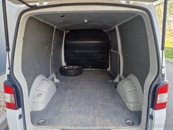 VW TRANSPORTER T5.1 Long, 2.0TDI, r.2011 - 9