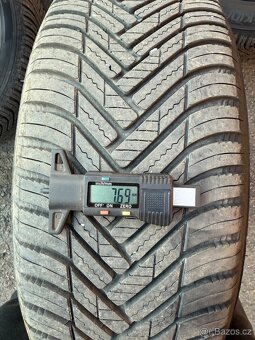 Originalní ALU kola Škoda 5x112 r16 celoroční pneu 7,5mm - 9