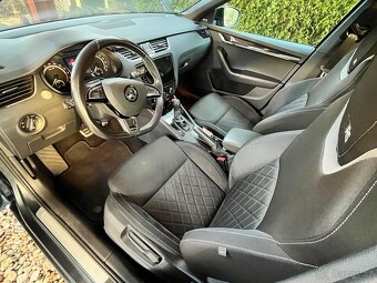 Škoda Octavia combi 3 Facelift RS, 4x4, panorama - 9