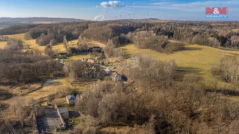 Prodej komerčního pozemku, 2432 m², Černousy - 9