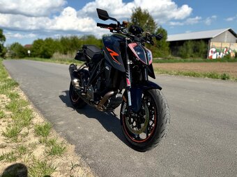 KTM 1290 Duke R rv:2019/2 najeto:16290km 2x klíče. Dovoz D - 9