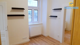 Pronájem bytu 2+kk, 40 m2, Mahenova, Praha 5, Smíchov - 9