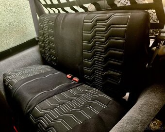 Jeep Wrangler 4.0L 6ti válec TJ 4X4 evropská verze - 9