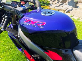 Kawasaki ZXR 400, sbírkový stav Nová cena - 9