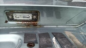 VW Passat B6 combi - páté dveře, viko kufru - 9
