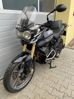 Triumph Tiger 800 XR - 9