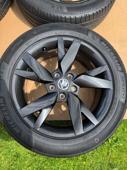 Alu kola Škoda Octavia 5x112 R17 Lyra - 9