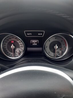 Mercedes-Benz GLA 200 2.1 CDI 2014 - 9