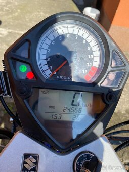 Prodávám Suzuki SV 650 - r.v. 2003 - 9