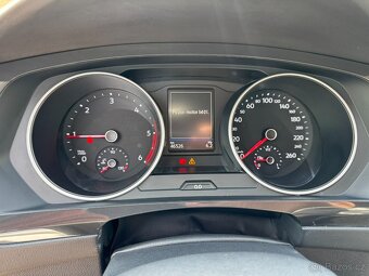 VW Tiguan 2.0TDI DSG ACC LANE SIDE AMBIENT 46t - 9