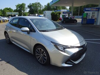 Toyota Corolla 1,8 HYBRIDNÍ,GARANCE KM - 9