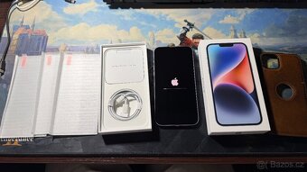Iphone 14 plus 128Gb modrý - 9