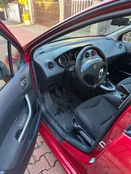 Peugeot 308 1.4i 16V 70kW STK 8/27 - 9
